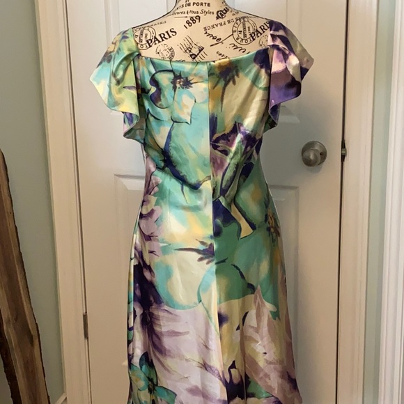 SALE💐Roulette Sz 6 dress - Picture 6 of 16